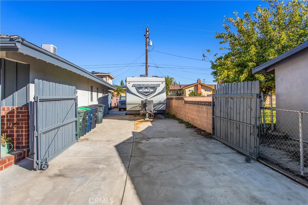 MLS #IG25272229 image #31