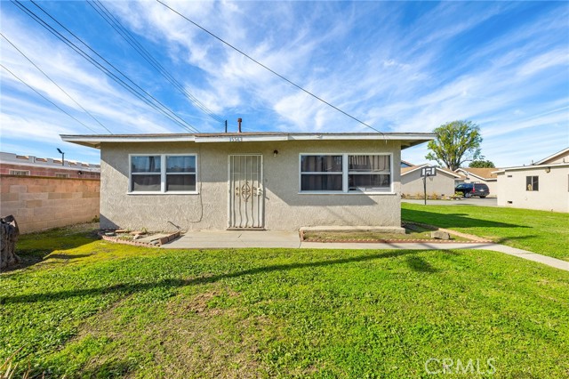 Detail Gallery Image 15 of 29 For 15551 Cornuta, Bellflower,  CA 90706 - – Beds | – Baths