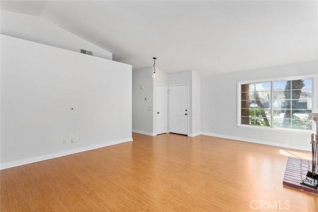 Detail Gallery Image 14 of 32 For 19934 Windwood, Riverside,  CA 92508 - 3 Beds | 2 Baths