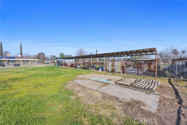 7519 Man O War Street, Bakersfield CA: https://media.crmls.org/medias/00f30108-64f0-4c3c-95ba-078880e5cdc1.jpg