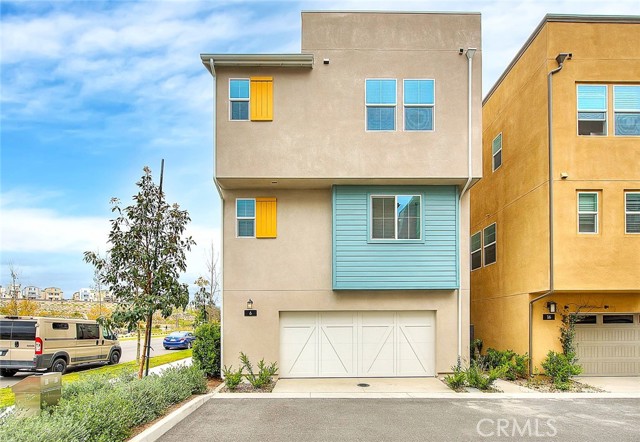 6 Crown Point Drive, Rancho Mission Viejo CA: https://media.crmls.org/medias/00f4007e-8492-41a3-b0ff-37bc58480770.jpg