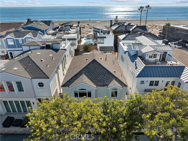 Detail Gallery Image 1 of 36 For 1509 E Ocean Bld, Newport Beach,  CA 92661 - 4 Beds | 3 Baths