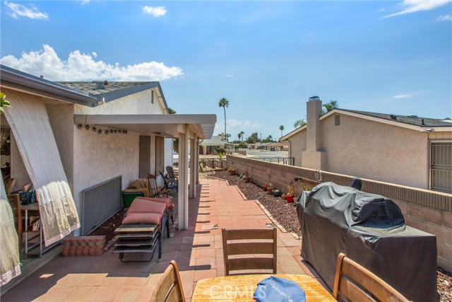2307 El Toro Circle, Hemet CA: https://media.crmls.org/medias/00f50cc9-a1b9-4520-9e61-537b85cf718d.jpg