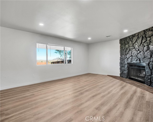 Detail Gallery Image 13 of 40 For 58807 Yucca Trl, Yucca Valley,  CA 92284 - 2 Beds | 2 Baths