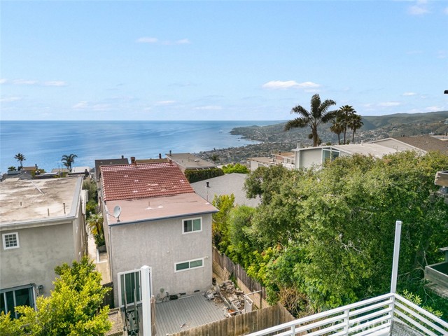 Detail Gallery Image 30 of 46 For 1059 Miramar St, Laguna Beach,  CA 92651 - 2 Beds | 2 Baths