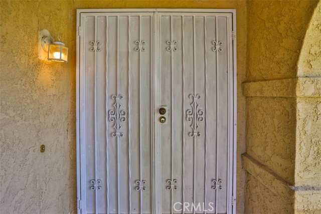 Detail Gallery Image 7 of 42 For 14830 Cliffrose Ct, Moreno Valley,  CA 92553 - 2 Beds | 2 Baths