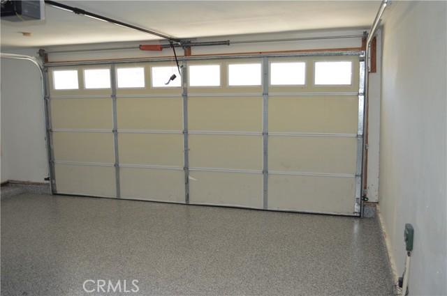 15882 Malm Circle, Huntington Beach CA: https://media.crmls.org/medias/00f6a173-ed89-468e-a64a-99e52af60eb9.jpg