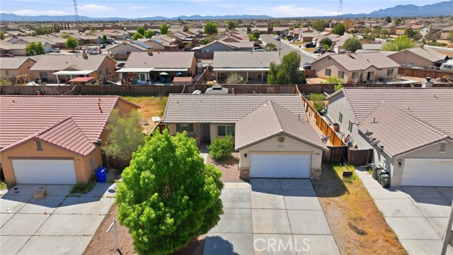 Detail Gallery Image 3 of 41 For 11735 Star, Adelanto,  CA 92301 - 3 Beds | 2 Baths