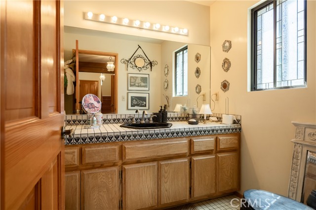 Detail Gallery Image 21 of 43 For 1131 Kickapoo Ct, Big Bear City,  CA 92314 - 3 Beds | 3/1 Baths