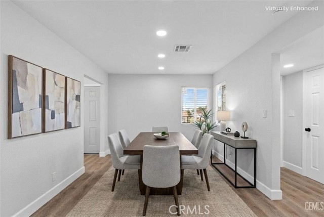 Detail Gallery Image 4 of 22 For 3013 Arnold St, Bakersfield,  CA 93305 - 3 Beds | 2 Baths