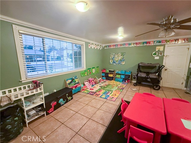 Detail Gallery Image 13 of 42 For 201 Oleander, Bakersfield,  CA 93304 - 4 Beds | 2 Baths