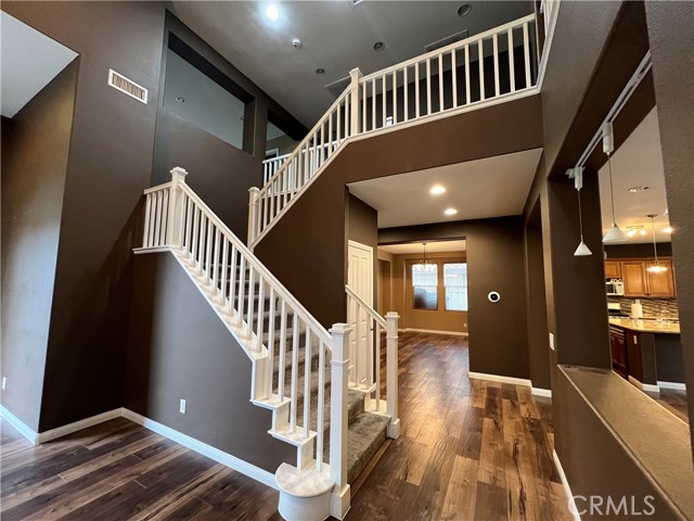 Detail Gallery Image 6 of 40 For 32368 Whispering Willow Dr, Lake Elsinore,  CA 92532 - 4 Beds | 3 Baths