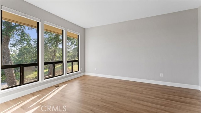 29 Zepher Way, Oroville CA: https://media.crmls.org/medias/00f88f99-dbcd-4044-bef7-d28ffc954f2f.jpg