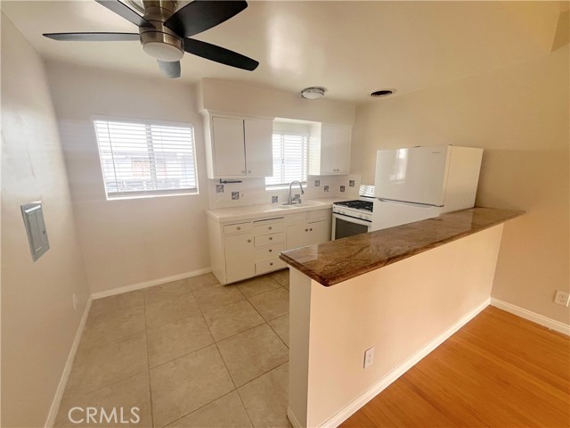 Detail Gallery Image 6 of 29 For 250 Cliff Dr #6,  Laguna Beach,  CA 92651 - 1 Beds | 1 Baths