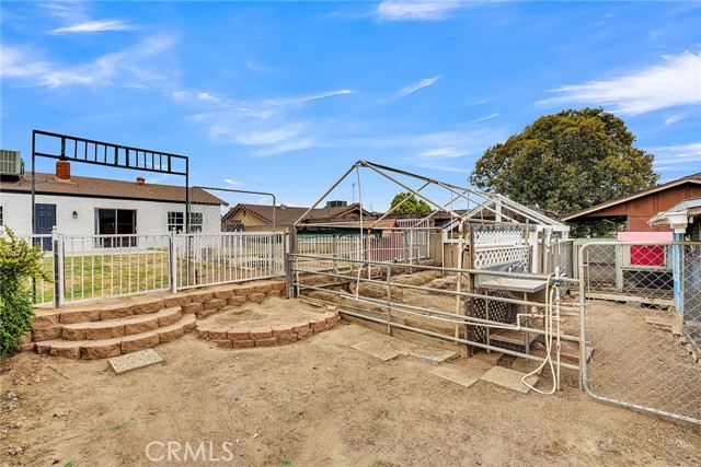 Detail Gallery Image 34 of 57 For 2540 Vine Ave, Norco,  CA 92860 - 5 Beds | 2/1 Baths