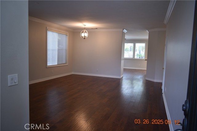 Detail Gallery Image 8 of 20 For 4257 Castlepeak, Corona,  CA 92883 - 4 Beds | 2 Baths