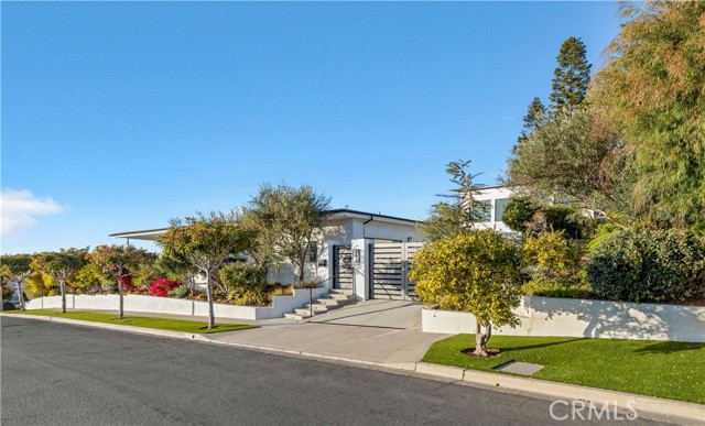 Detail Gallery Image 75 of 75 For 2720 Pebble, Corona Del Mar,  CA 92625 - 5 Beds | 4/1 Baths