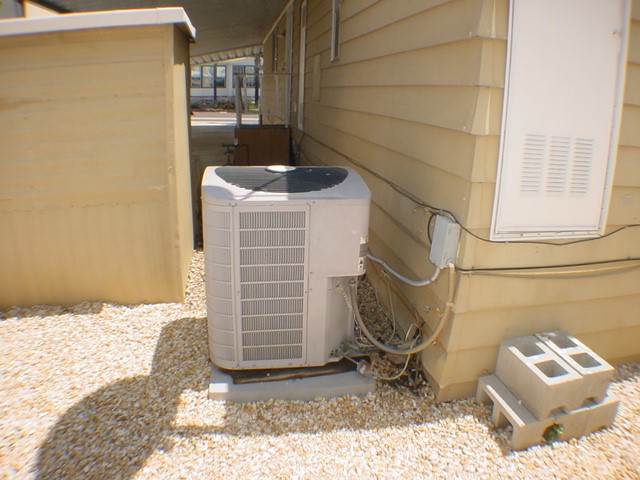Detail Gallery Image 10 of 26 For 1445 W Florida Ave #53,  Hemet,  CA 92543 - 2 Beds | 2 Baths