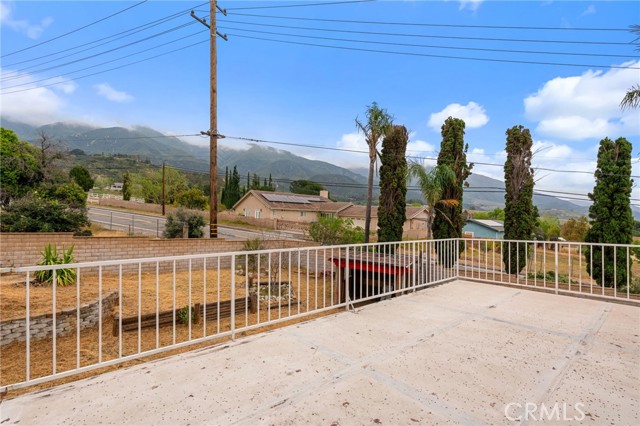 Detail Gallery Image 22 of 47 For 1636 Devore, San Bernardino,  CA 92407 - 3 Beds | 2/1 Baths