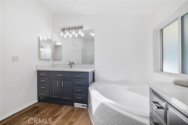 23777 Mulholland Highway, Calabasas CA: https://media.crmls.org/medias/00fd0d73-b292-414e-b0b4-cd7ae02f8562.jpg