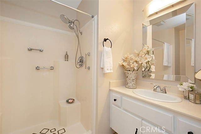 Detail Gallery Image 24 of 34 For 1834 E Covina Bld, Covina,  CA 91724 - 2 Beds | 2 Baths