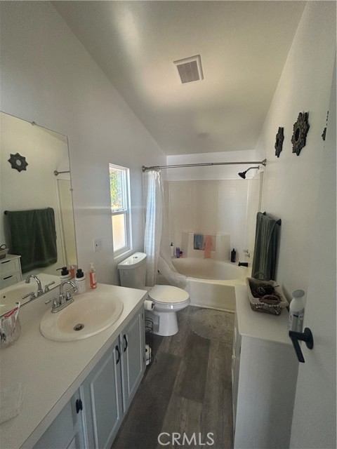 Detail Gallery Image 5 of 7 For 7717 Church Ave #64,  Highland,  CA 92346 - 3 Beds | 2 Baths