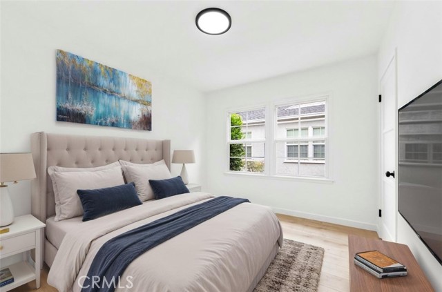 3719 N Greenbrier Road, Long Beach CA: https://media.crmls.org/medias/00ff5116-bd1e-4d07-a1a8-278eb674cab0.jpg