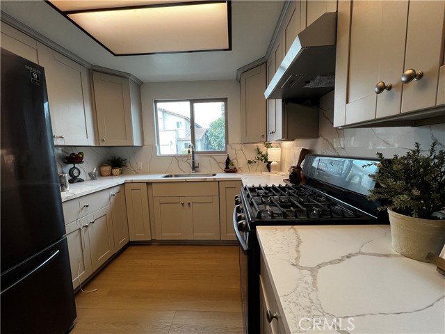 3004 Via Delores, Baldwin Park CA: https://media.crmls.org/medias/01004dbc-b9e1-4166-9235-459a5414a22f.jpg