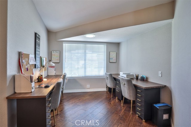 Detail Gallery Image 24 of 75 For 40493 Calle Katerine, Temecula,  CA 92591 - 4 Beds | 4/1 Baths