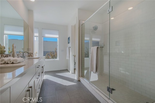 Detail Gallery Image 26 of 31 For 2353 Doheny Way, Dana Point,  CA 92629 - 3 Beds | 4 Baths