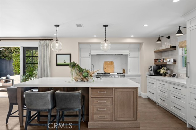 620 Brooks Street, Laguna Beach CA: https://media.crmls.org/medias/0101174a-1520-4944-8c82-2df085c9645c.jpg
