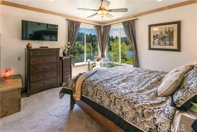 Detail Gallery Image 16 of 42 For 781 Brentwood Dr, Lake Arrowhead,  CA 92352 - 5 Beds | 3/1 Baths