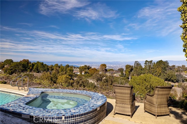 23 Coveview Drive, Rancho Palos Verdes, California 90275, 4 Bedrooms Bedrooms, ,2 BathroomsBathrooms,Residential,Sold,Coveview,SB22007892