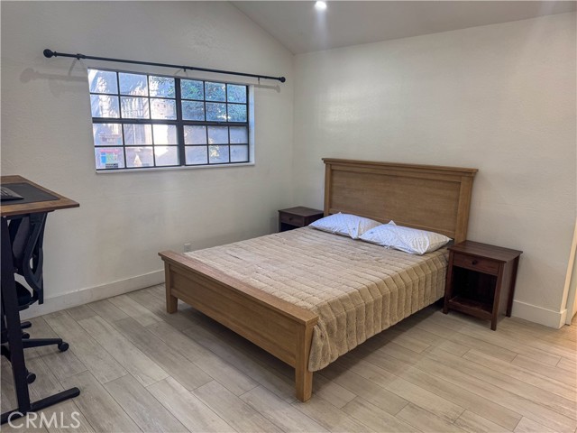2608 Monte Carlo Drive, Santa Ana CA: https://media.crmls.org/medias/0101c94f-db05-4b7b-8d60-559f4fcad3b3.jpg