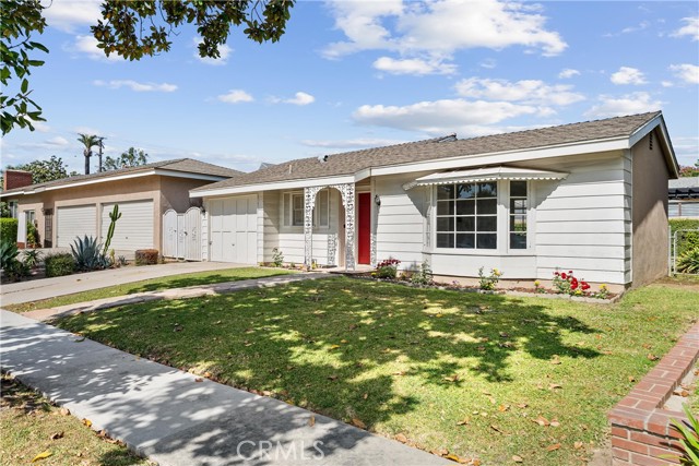3760 Weston Place, Long Beach, California 90807, 2 Bedrooms Bedrooms, ,1 BathroomBathrooms,Single Family Residence,For Sale,Weston,CV24080227