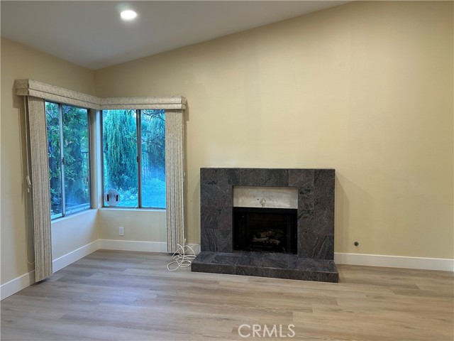 Detail Gallery Image 10 of 47 For 2124 Wildwood Ct, Fullerton,  CA 92831 - 3 Beds | 2 Baths