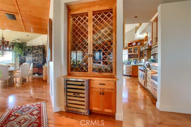 Main Home
Wine Cabinet