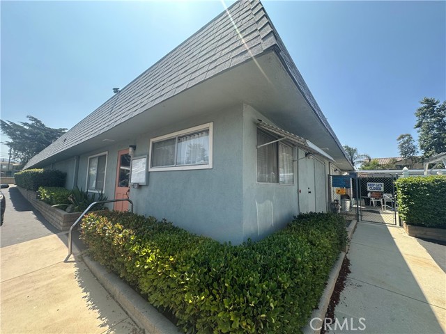 12618 3rd Street, Yucaipa CA: https://media.crmls.org/medias/0102a2df-37d7-41e6-b006-1481d40b6134.jpg