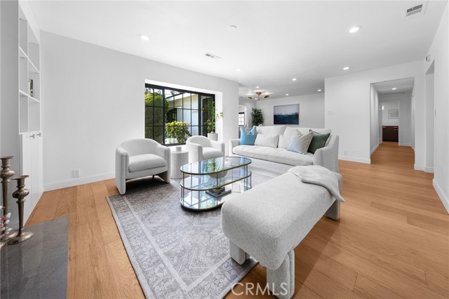 Detail Gallery Image 5 of 49 For 6275 Bion Ave, San Gabriel,  CA 91775 - 3 Beds | 3/1 Baths