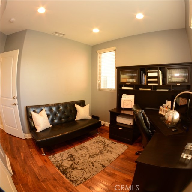 621 Pacific Coast Highway, Redondo Beach, California 90277, 4 Bedrooms Bedrooms, ,3 BathroomsBathrooms,Residential,Sold,Pacific Coast,SB17030895