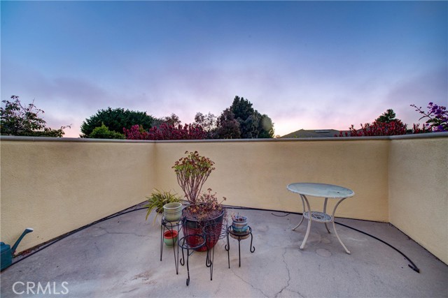 585 Red Tail Meadow Lane, Arroyo Grande CA: https://media.crmls.org/medias/0103d646-1b6b-4e1e-8a7b-f9874026bd18.jpg