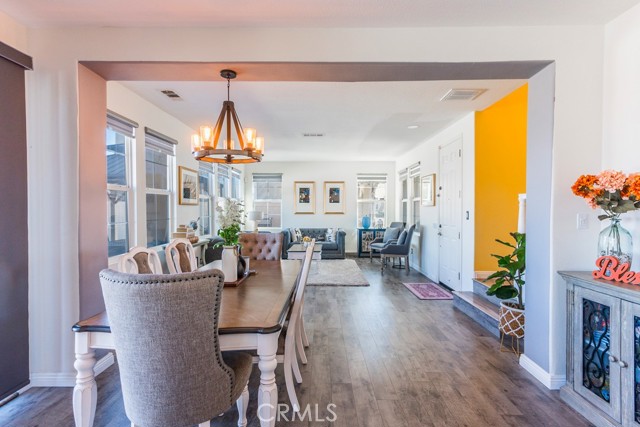 Detail Gallery Image 32 of 58 For 20413 Janzer Ct, Newhall,  CA 91350 - 5 Beds | 3 Baths