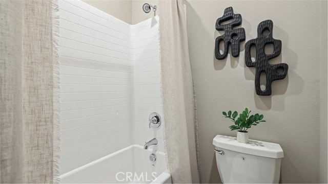 1720 E Park Street, Anaheim CA: https://media.crmls.org/medias/01050a3b-a9cf-4778-8079-e2e152a6634d.jpg