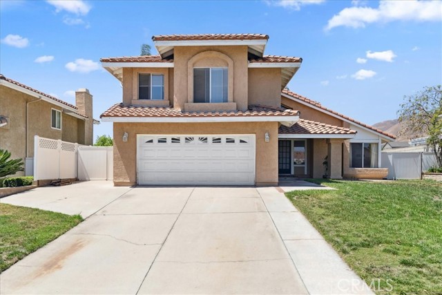 7524 Sunny Ridge, Highland CA: https://media.crmls.org/medias/01065c67-ee17-441a-8791-46f31cfe8a6d.jpg