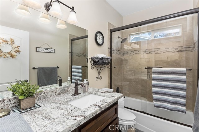 425 Sandalwood, Calimesa CA: https://media.crmls.org/medias/01085757-c625-4bcb-84ea-f64b7bdcbf1d.jpg