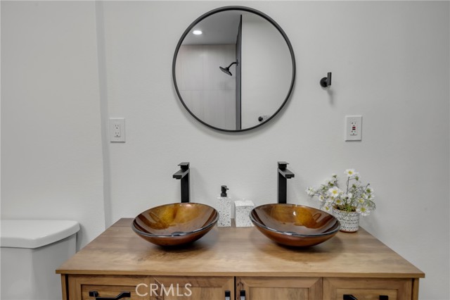 314 N Jackson Street, Santa Ana CA: https://media.crmls.org/medias/0108d368-deb3-478a-a239-32083876fed5.jpg