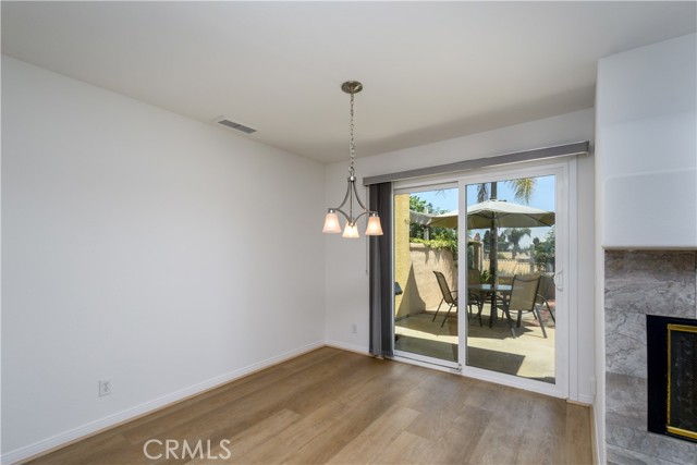 Detail Gallery Image 6 of 30 For 17 via Athena, Aliso Viejo,  CA 92656 - 2 Beds | 2/1 Baths