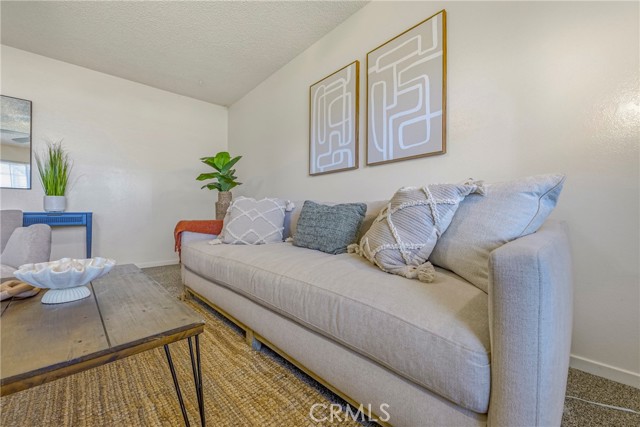 Detail Gallery Image 14 of 37 For 688 Elise Ct, Merced,  CA 95340 - 3 Beds | 2 Baths