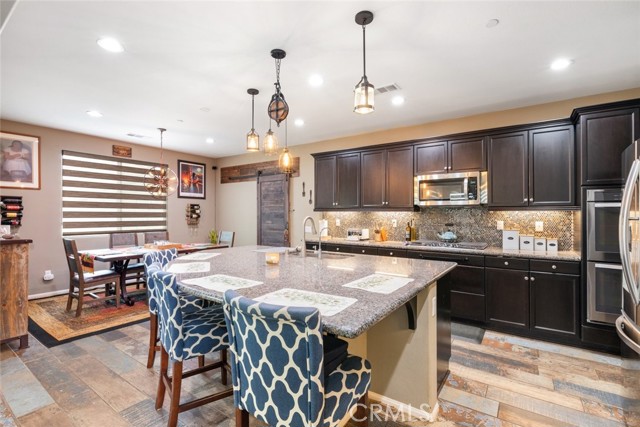 Detail Gallery Image 12 of 53 For 29329 Saltbush, Lake Elsinore,  CA 92530 - 4 Beds | 3/1 Baths