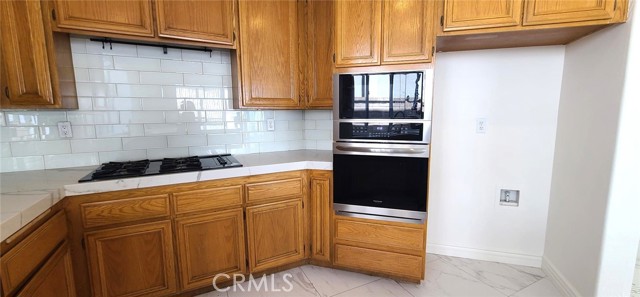 Detail Gallery Image 12 of 28 For 5635 Delacroix Way, Yorba Linda,  CA 92887 - 4 Beds | 2/1 Baths